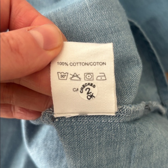 One Wednesday x The Jilly Box Oversized Denim Shirt – Size L - Picture 9 of 9